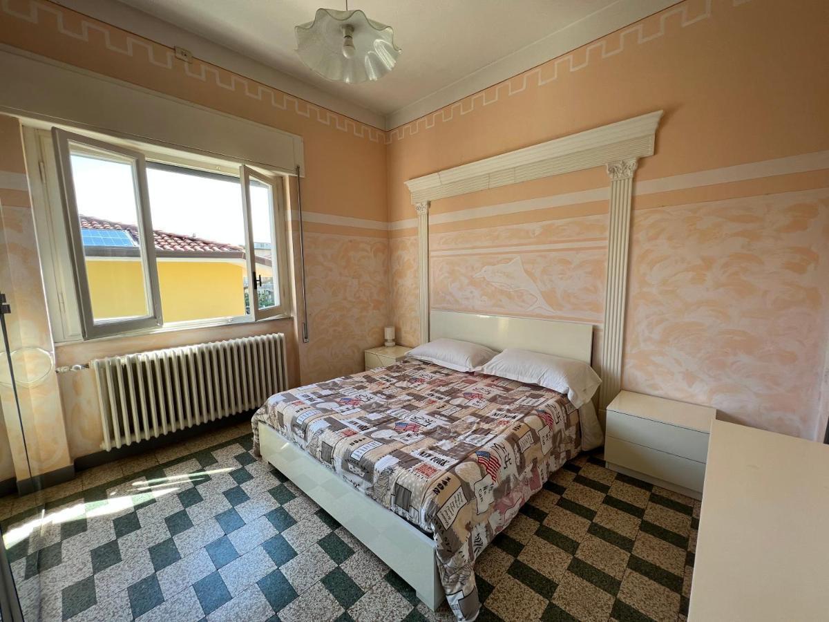 Villa Sophia Mare 1 Lido di Camaiore Eksteriør billede